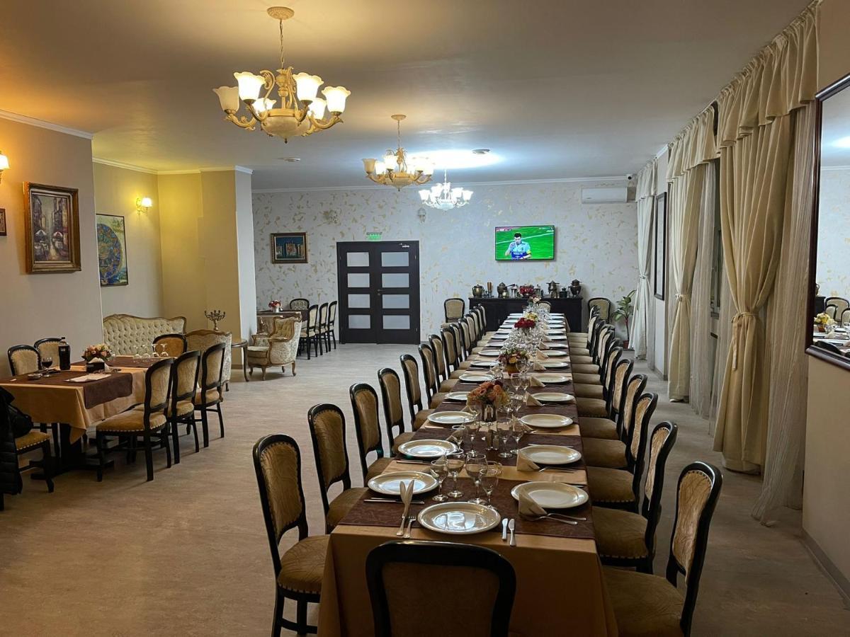 Hotel Tineretului Βουκουρέστι Εξωτερικό φωτογραφία